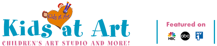 Kids at art logo
